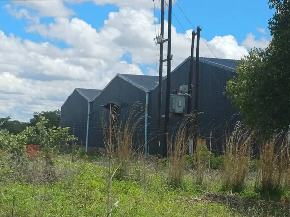 Commercial & Industrial Land