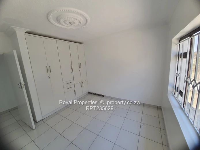 Mvurwi (Kurai Extension)