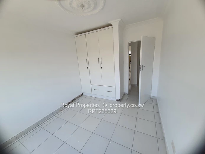 Mvurwi (Kurai Extension)